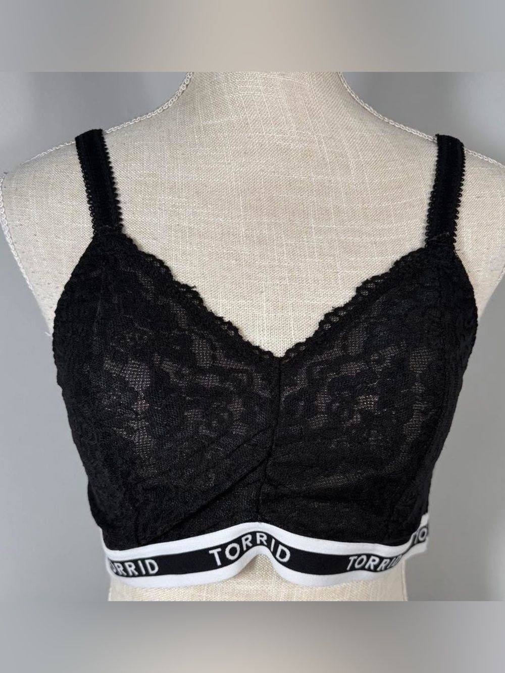 Torrid Curve Black Unlined Allover Lace Bralette Size 0